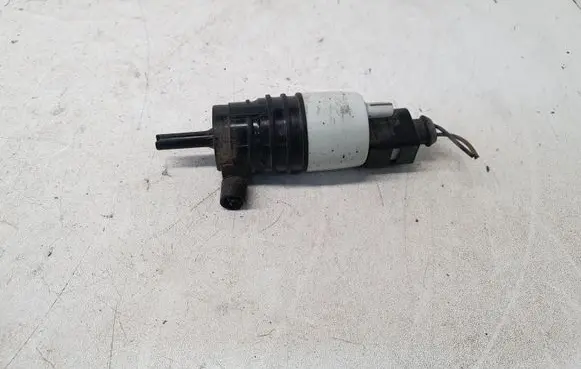 Mercedes-Benz C W205 Windscreen/windshield washer pump A0998660121