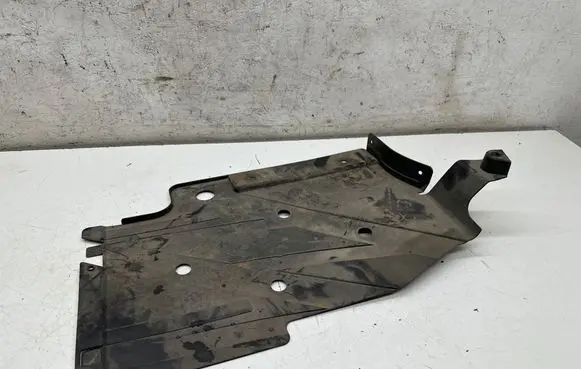 BMW 3 F30 F35 F31 Fuel tank bottom protection 57550913