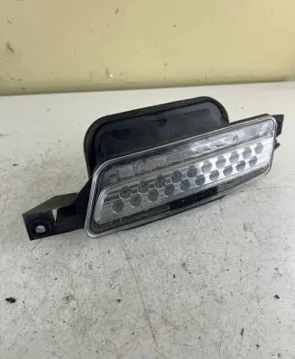 Subaru Outback Reverse light 23620794