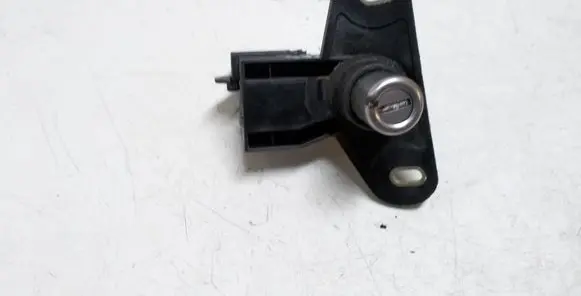 Opel Astra G Tailgate exterior lock 