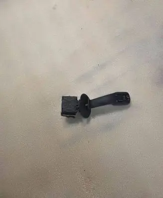BMW 7 E38 Wiper control stalk 8352013 01200900