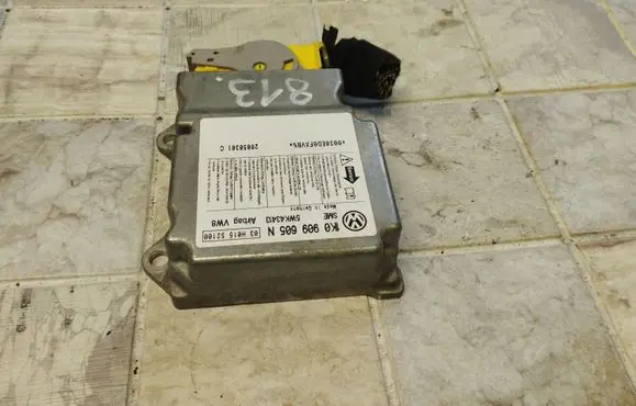 Volkswagen Golf V Airbag control unit/module 1K0909605N 5WK43413