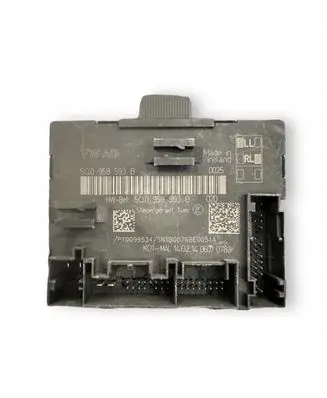 Audi A3 S3 8V Door control unit/module 5Q0959593B