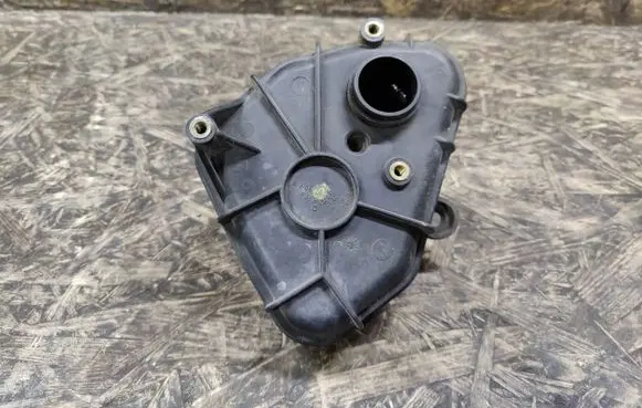 Mercedes-Benz E W211 Intake resonator A6481410286