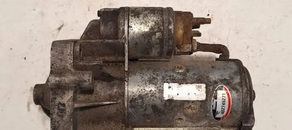 Renault Master II Starter motor 402745271
