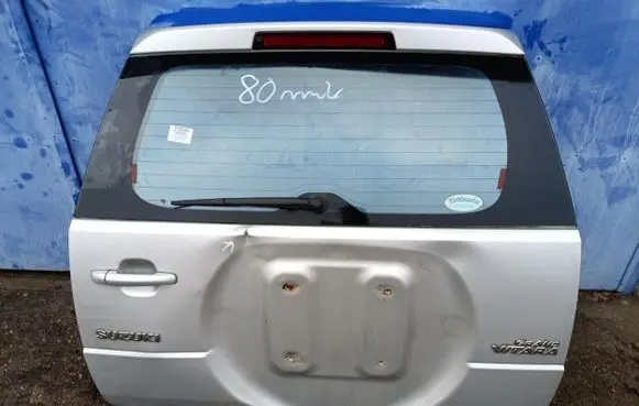 Suzuki Grand Vitara II Tailgate/trunk/boot lid