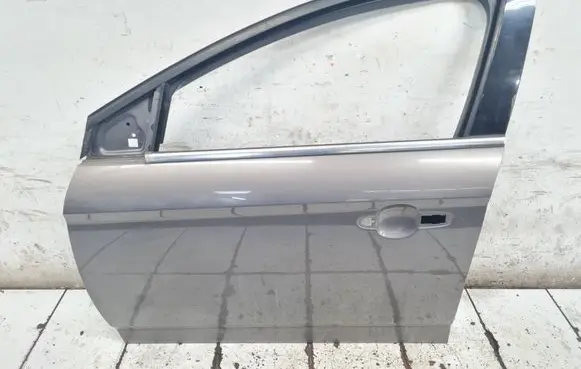 Ford Mondeo MK IV Front door