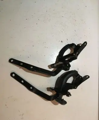 Volvo V70 Tailgate/trunk/boot hinge