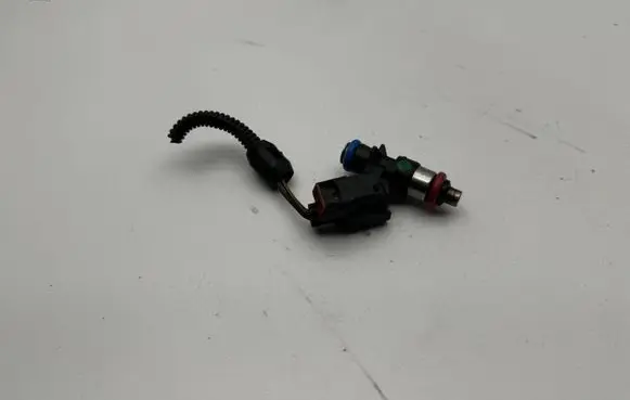Fuel injector
