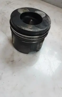 Audi A6 S6 C6 4F Piston 83L57 R111