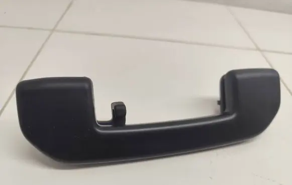 Rear interior roof grab handle