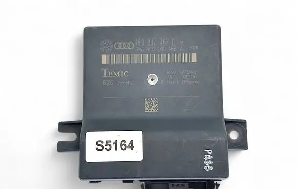 Audi A6 S6 C6 4F Gateway control module 4F0907468D 4F0910468A 8006TF7MNL