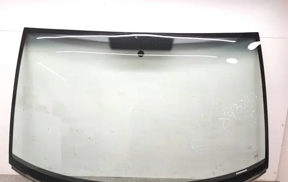 Volkswagen Transporter - Caravelle T5 Front windscreen/windshield window 