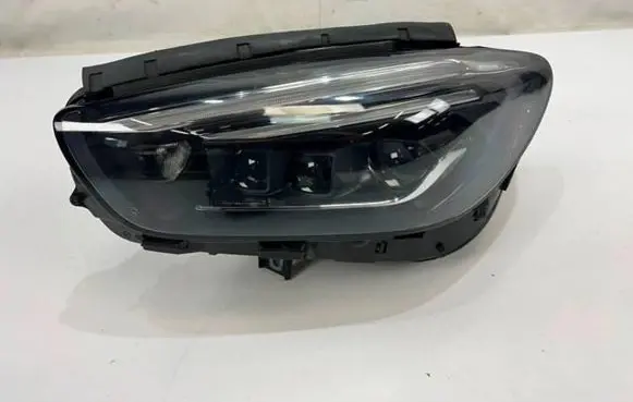 Mercedes-Benz B W247 Headlight/headlamp