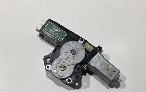 Lexus IS 200-300 Front door window regulator motor 6326053030