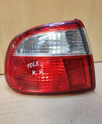 Seat Toledo II (1M) Rear/tail lights 1M5945095B