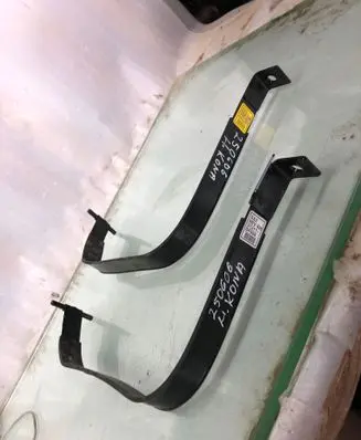 Hyundai Kona II Fuel tank mounting bracket 31211df000 31210df000