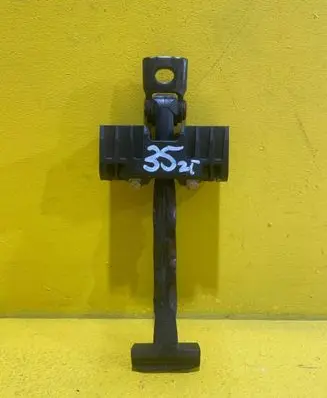 Mini One - Cooper Clubman R55 Loading door check strap stopper 118KM