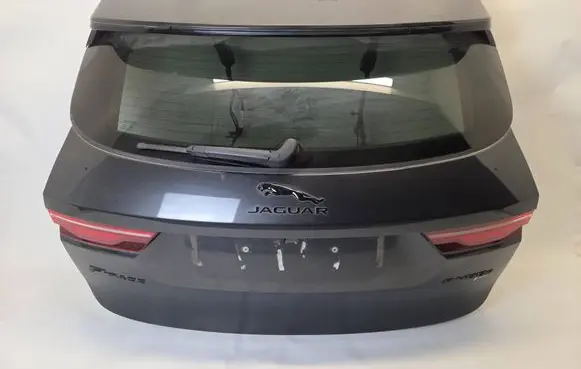 Tailgate/trunk/boot lid