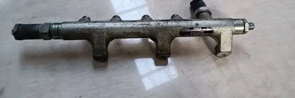 Renault Laguna II Fuel main line pipe 0445214025