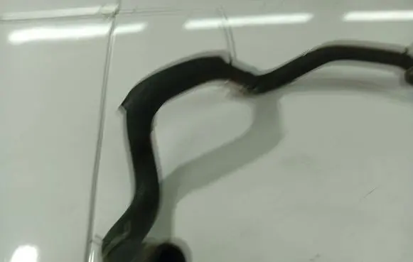 Mitsubishi Grandis Engine coolant pipe/hose 