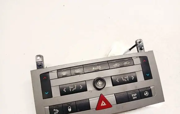 Peugeot 407 Climate control unit 96573322
