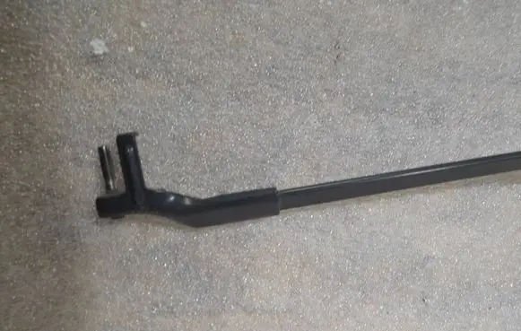 Mercedes-Benz E W211 Front wiper blade arm A2118200444 2118200444