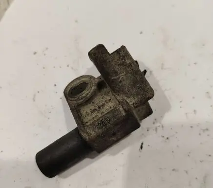 Peugeot 307 Camshaft position sensor 9628559980