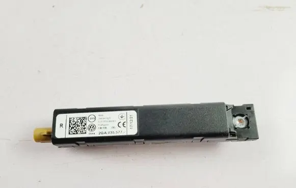Volkswagen T-Roc Aerial antenna amplifier 2ga035577