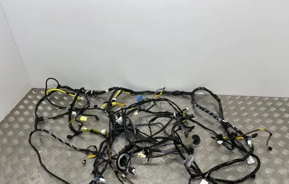 Suzuki Swift III Wiring harness 3660380S60 3VLY4ST02SC 000002SC