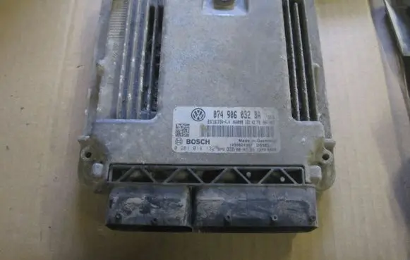 Volkswagen Crafter Engine control unit/module ECU 074906032BA