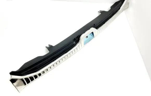 Volvo XC60 Trunk/boot sill cover protection 31307723