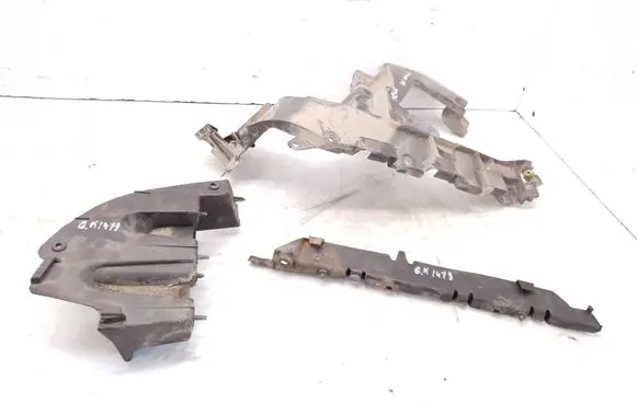 Renault Scenic II - Grand scenic II Rear bumper mounting bracket 9650474780 8200228452 9650474980