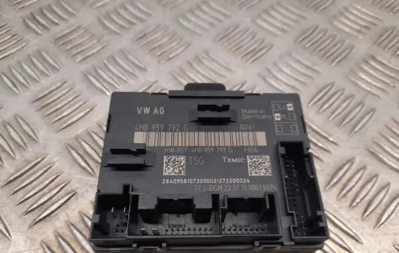 Audi A8 S8 D4 4H Door control unit/module 4H0959792G