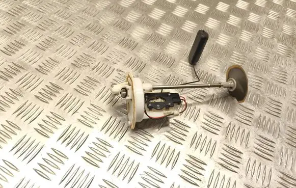 Subaru Legacy Fuel level sensor