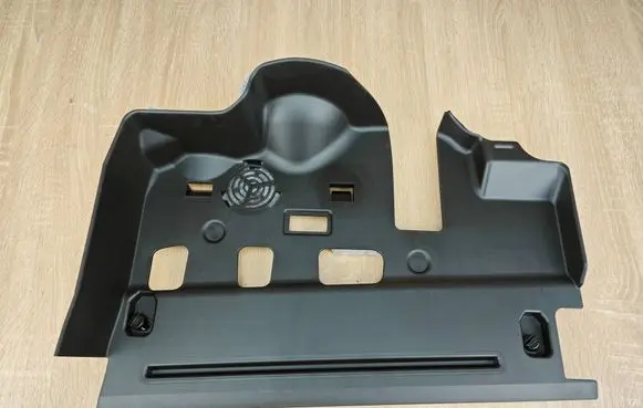 BMW 4 G22 G23 G24 G26 Dashboard lower bottom trim panel 6805566