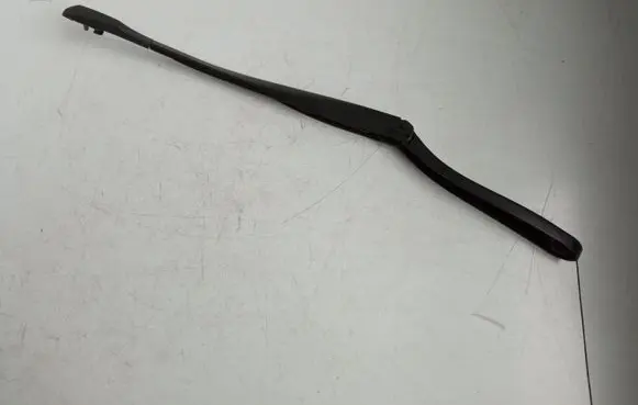 BMW 5 F10 F11 Front wiper blade arm 7182459 61617182459