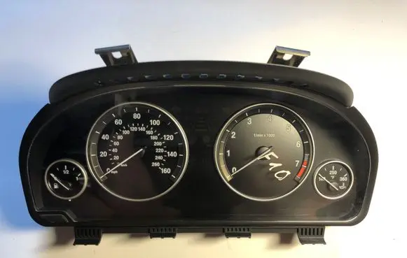 BMW 5 F10 F11 Speedometer (instrument cluster) 9227612 922761201 2059556