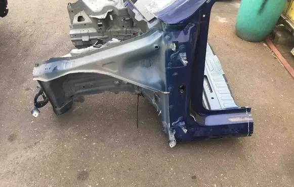 Tesla Model Y Front quarter panel 