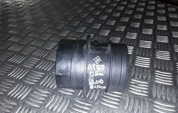 Audi A4 S4 B7 8E 8H Mass air flow meter 0281002461