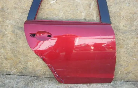 Mazda 6 Rear door