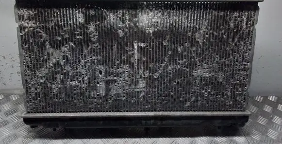 Coolant radiator