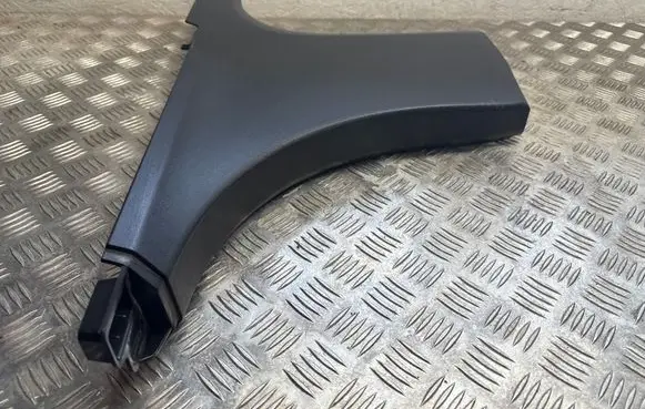 Volvo XC90 (B) pillar trim (bottom) 39829965 A048601