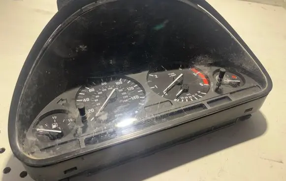 BMW X5 E53 Speedometer (instrument cluster)