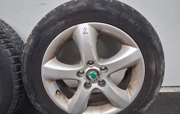Skoda Fabia Mk2 (5J) R15 alloy rim 5j0601025A