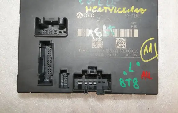 Audi A5 Sportback 8TA Other control units/modules 8K0959760E