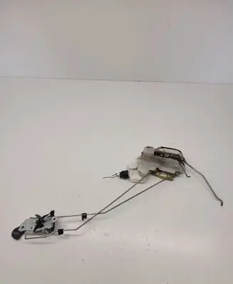 Mitsubishi Pajero Sport I Front door lock