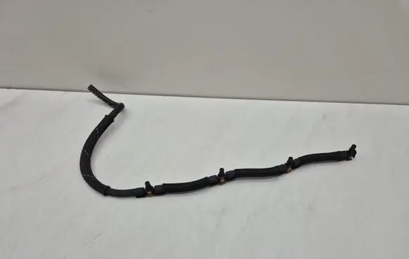 Audi Q3 8U Fuel return line/hose S20926A 03L130235AD