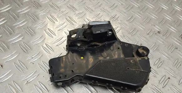 Toyota RAV 4 (XA30) Loading door lock 