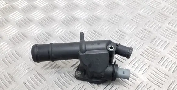Volkswagen Eos Engine coolant pipe/hose 03L121132